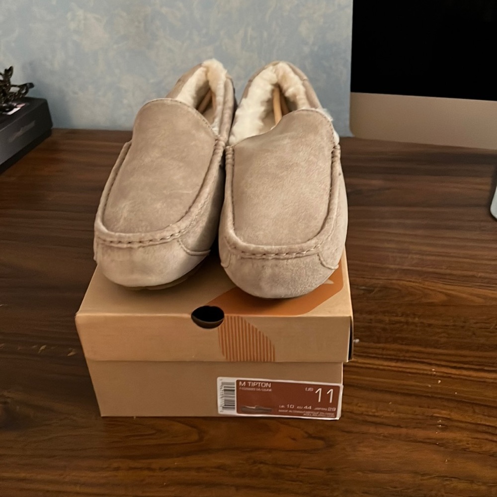 Men’s slippers 11 kookaburra by ugg m Tipton dune color